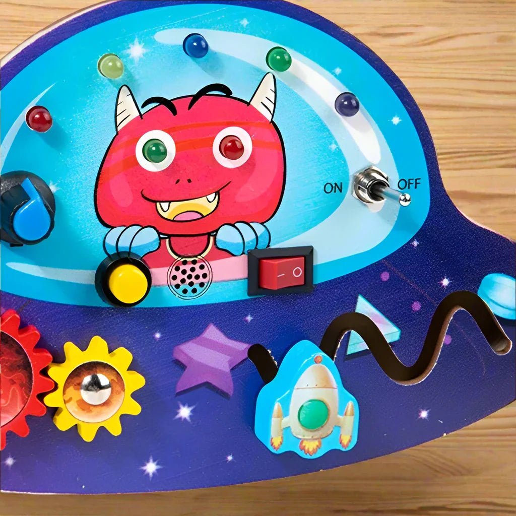 Tableau Montessori - BusyBoardCircuit™ - OVNI - Jeux Jouets Happy